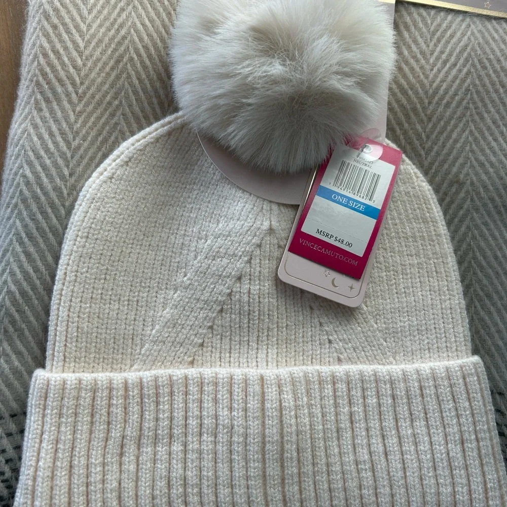 Vince Camuto Cream and Gray Knit Beanie and Scarf Set - Picture 2 of 3